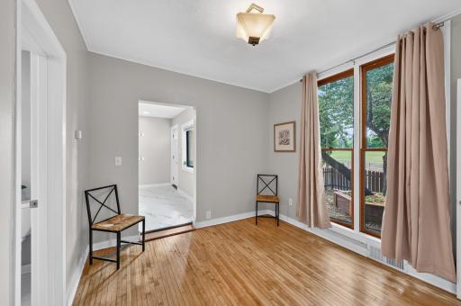 1084 Sylvan Street, Saint Paul, MN 55117