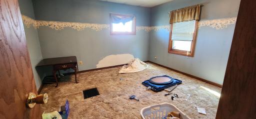48218 County 9, Staples, MN 56479