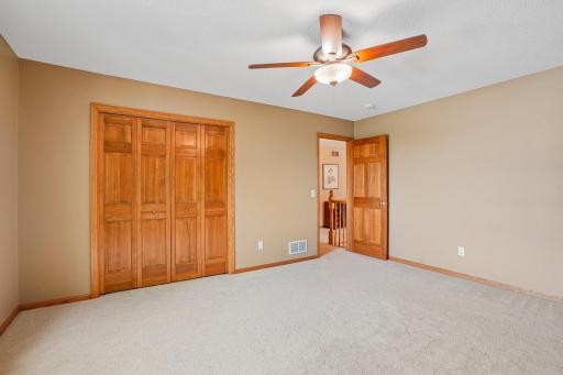 20628 Jura Trail, Lakeville, MN 55044