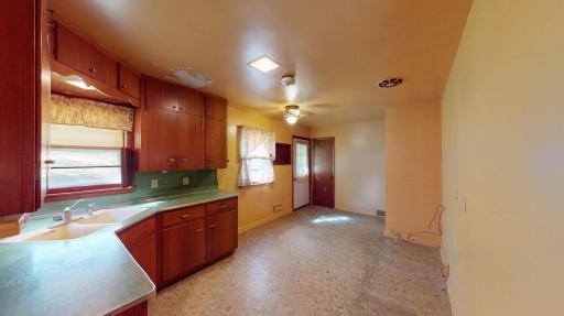 1918 Wilby Road, Albert Lea, MN 56007