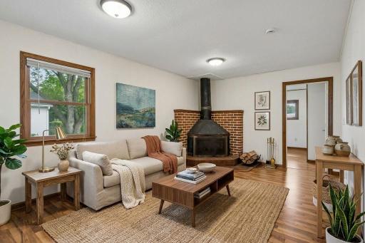 2267 Mohawk Road E, North Saint Paul, MN 55109