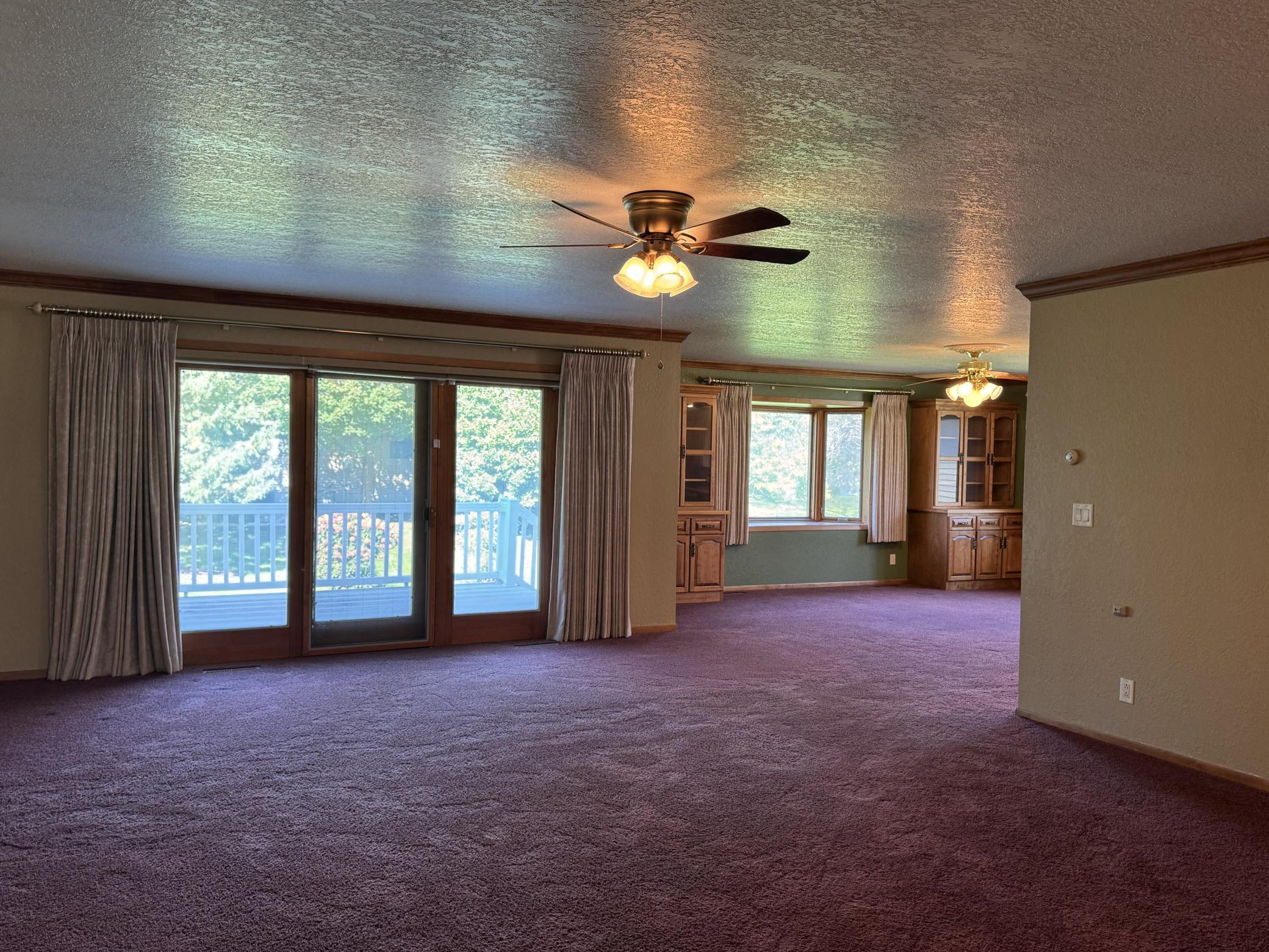 Informal Living Room with Wet Bar