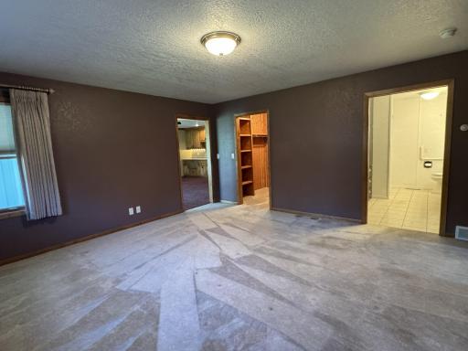 541 Southport Drive, Fairmont, MN 56031