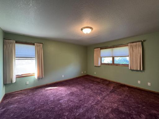 541 Southport Drive, Fairmont, MN 56031