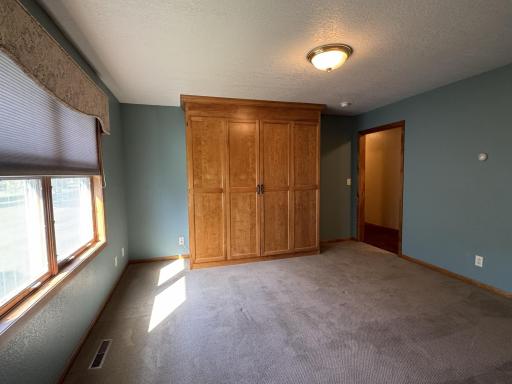 541 Southport Drive, Fairmont, MN 56031