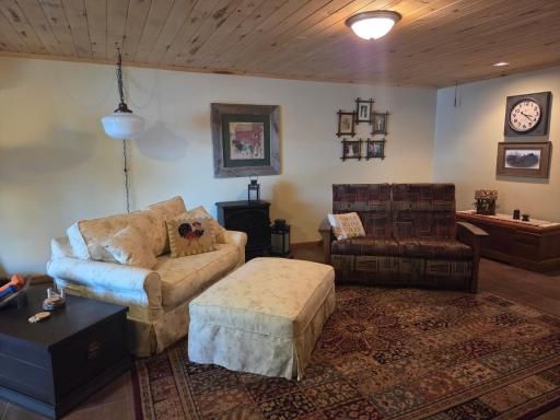29372 Bayview Drive, Bovey, MN 55709