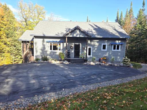 29372 Bayview Drive, Bovey, MN 55709