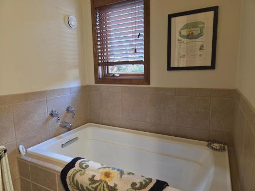 29372 Bayview Drive, Bovey, MN 55709