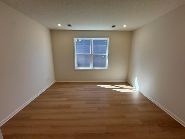 Willow II - Den - Lot 60.jpg