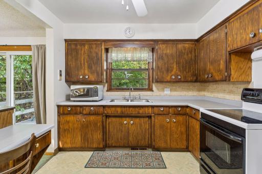 740 17th Avenue N, South Saint Paul, MN 55075