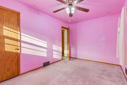 740 17th Avenue N, South Saint Paul, MN 55075