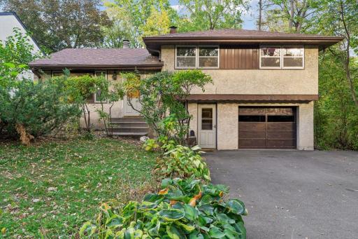 740 17th Avenue N, South Saint Paul, MN 55075