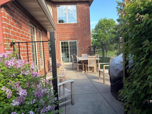 1908 Hunter Hill Road, Hudson, WI 54016
