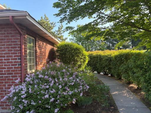 1908 Hunter Hill Road, Hudson, WI 54016