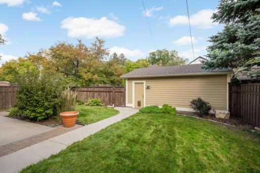 3105 44th Avenue S, Minneapolis, MN 55406