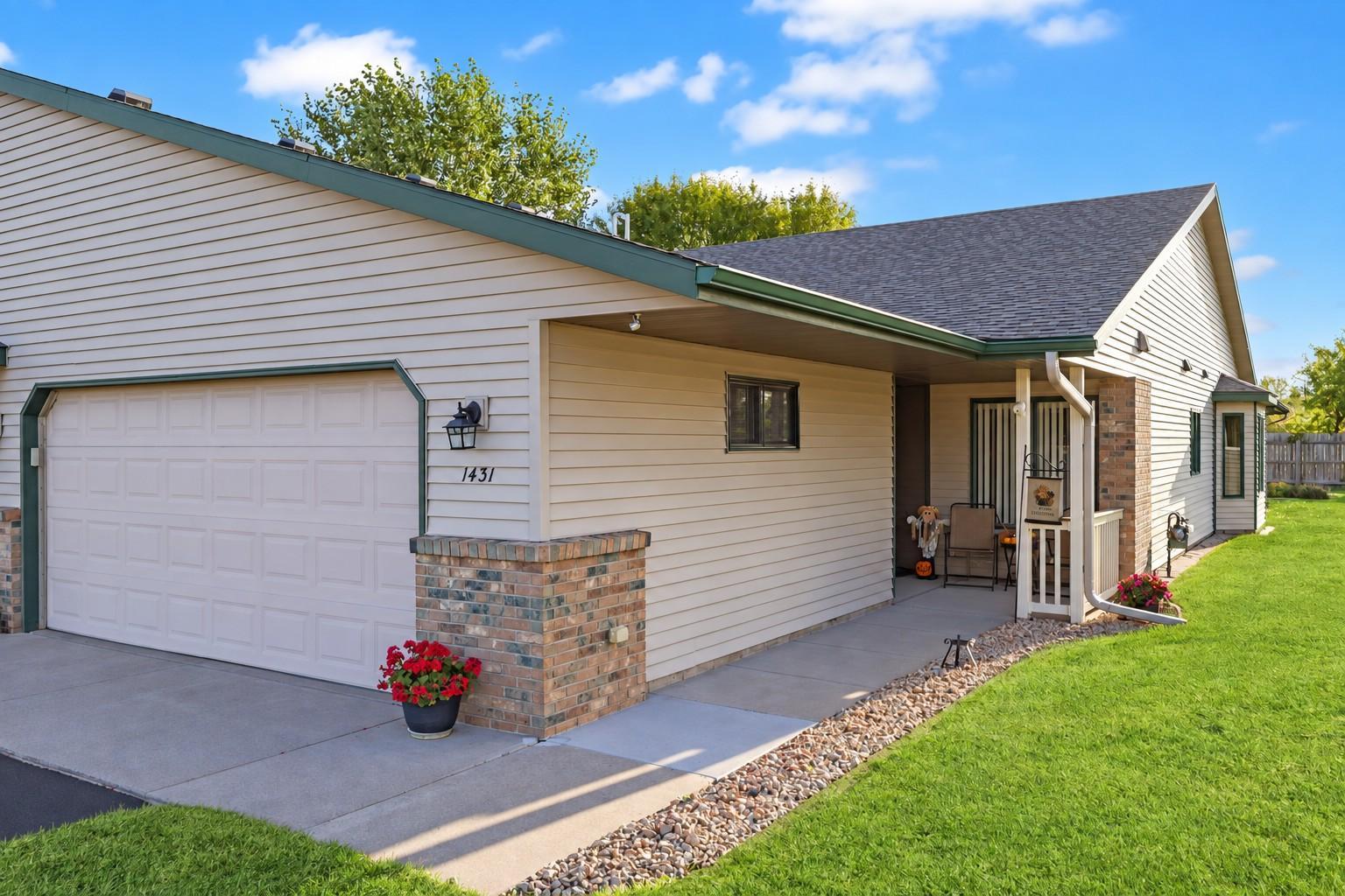 Welcome to 1431 Fairview Lane, a desirable neighborhood in a great location.