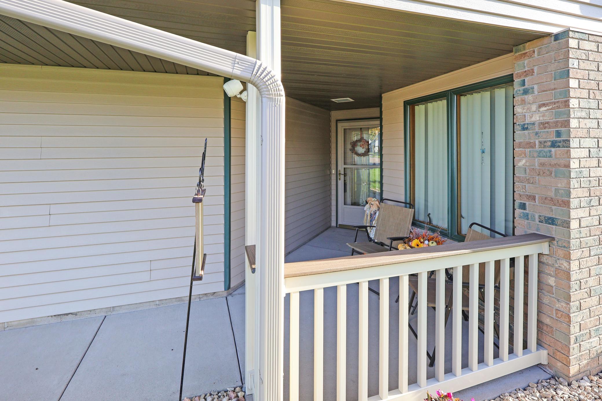 An inviting front entry leads you into the home.