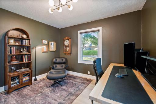 3233 Edgewood Avenue S, Saint Louis Park, MN 55426