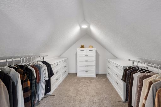 3233 Edgewood Avenue S, Saint Louis Park, MN 55426