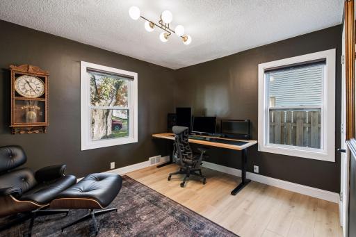 3233 Edgewood Avenue S, Saint Louis Park, MN 55426
