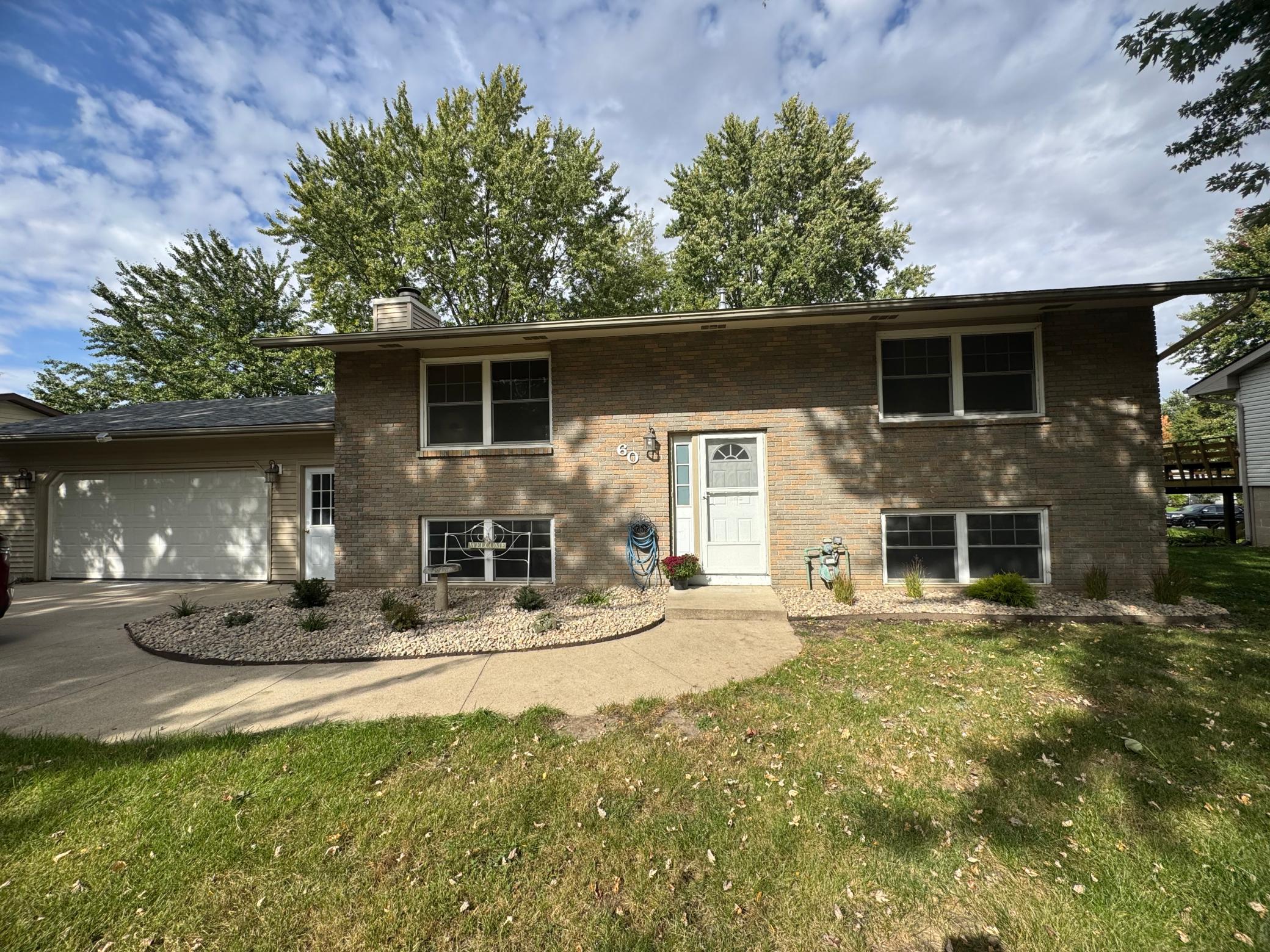 60 18th Place NE, Owatonna, MN 55060
