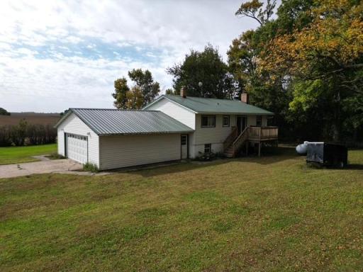 35566 720th Avenue, Morton, MN 56270