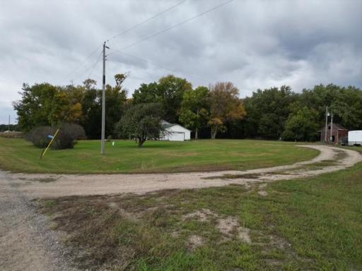35566 720th Avenue, Morton, MN 56270