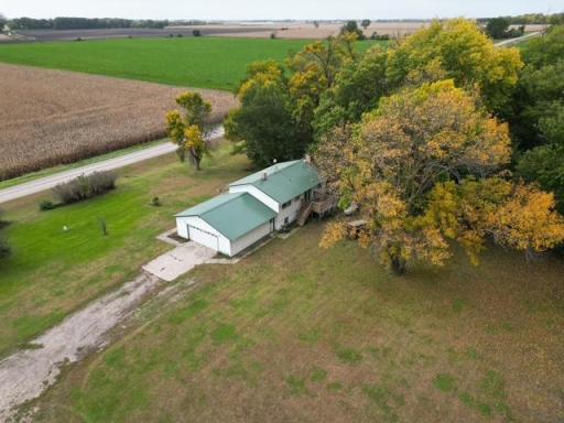 35566 720th Avenue, Morton, MN 56270