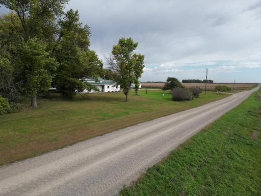 35566 720th Avenue, Morton, MN 56270