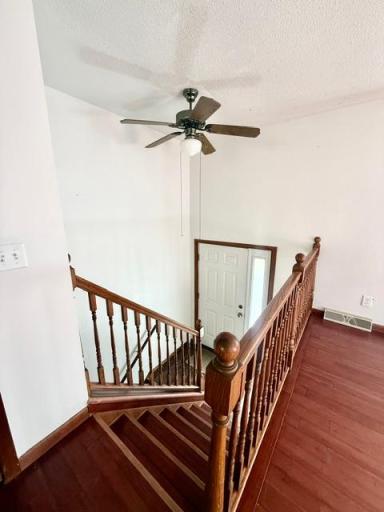35566 720th Avenue, Morton, MN 56270