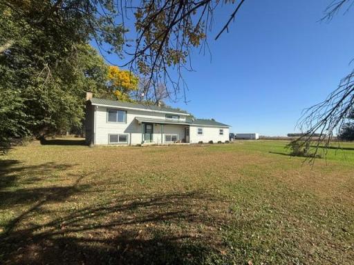 35566 720th Avenue, Morton, MN 56270