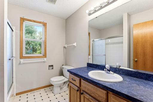 7024 W 144th Street, Savage, MN 55378