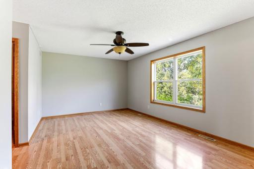 7024 W 144th Street, Savage, MN 55378
