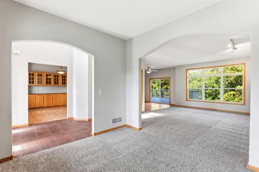 7024 W 144th Street, Savage, MN 55378