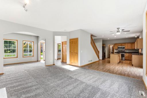 7024 W 144th Street, Savage, MN 55378