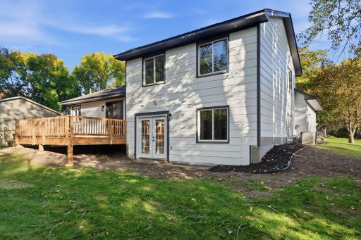 8-web-or-mls-1862 Fox Run-8.jpg