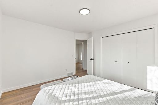 27-web-or-mls-1862 Fox Run-27.jpg