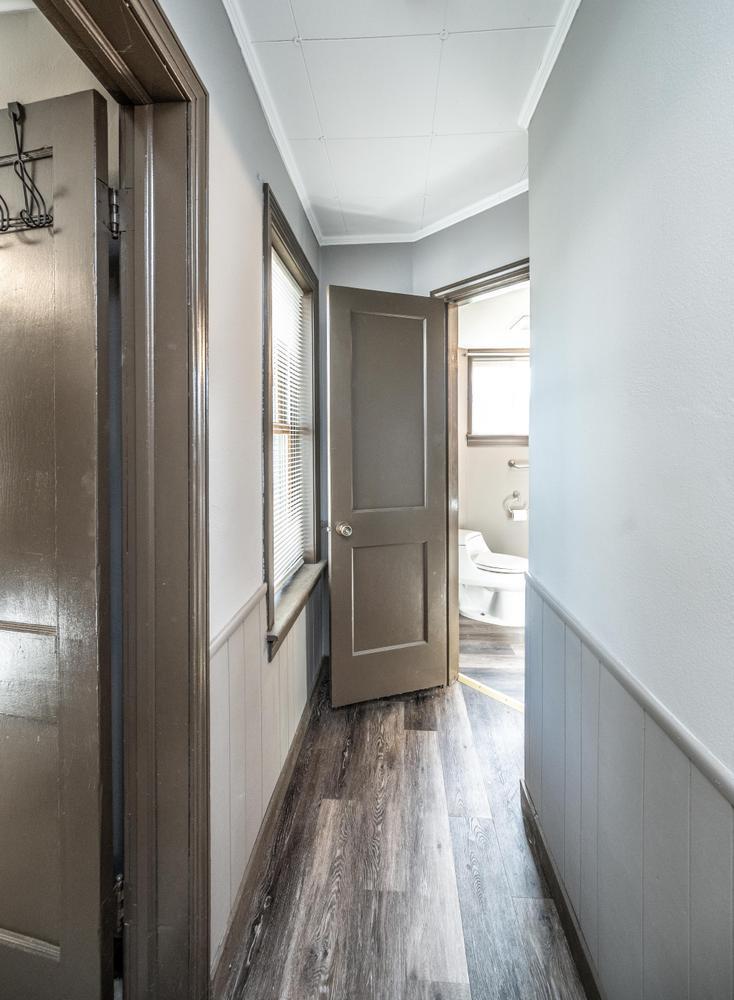 018-024-Hallway Lower Unit-734x1000.jpg