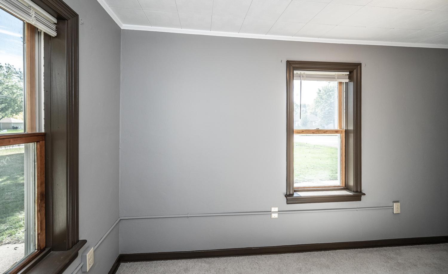 021-009-Bedroom 2 Lower Unit-1500x918.jpg
