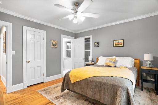 9910 Credit River Boulevard, Prior Lake, MN 55372