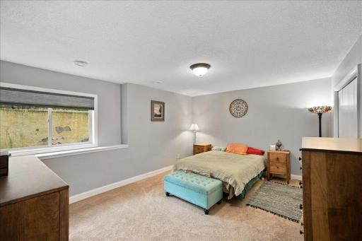 9910 Credit River Boulevard, Prior Lake, MN 55372