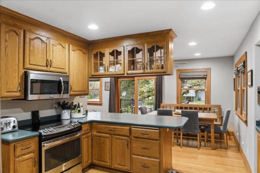 9910 Credit River Boulevard, Prior Lake, MN 55372