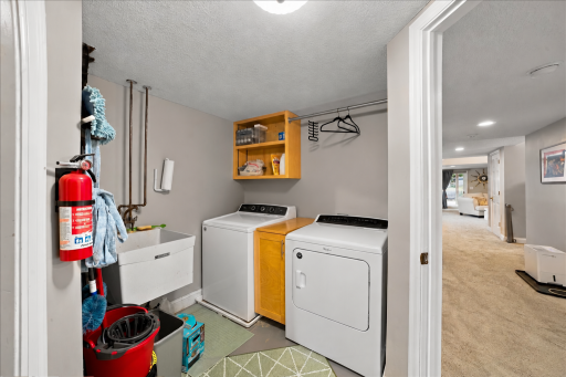 9910 Credit River Boulevard, Prior Lake, MN 55372