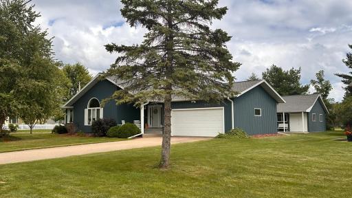 110 Angelique Avenue, Wabasha, MN 55981