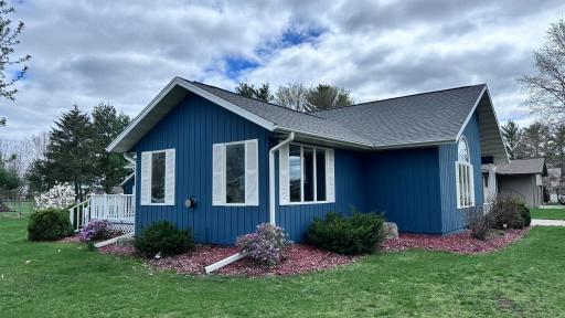 110 Angelique Avenue, Wabasha, MN 55981