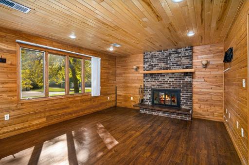 1303 SW 6th Street, Grand Rapids, MN 55744
