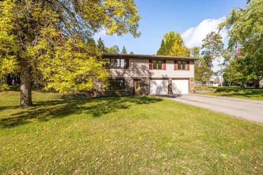 1303 SW 6th Street, Grand Rapids, MN 55744