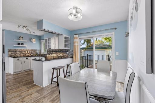 1913 Independence Avenue N, Golden Valley, MN 55427