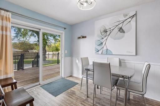 1913 Independence Avenue N, Golden Valley, MN 55427