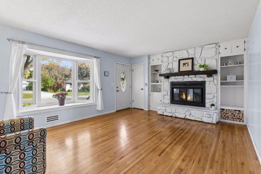 1913 Independence Avenue N, Golden Valley, MN 55427